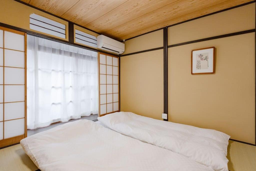 Kyoto Nijo Guest House Ichikawa Villa Exterior photo