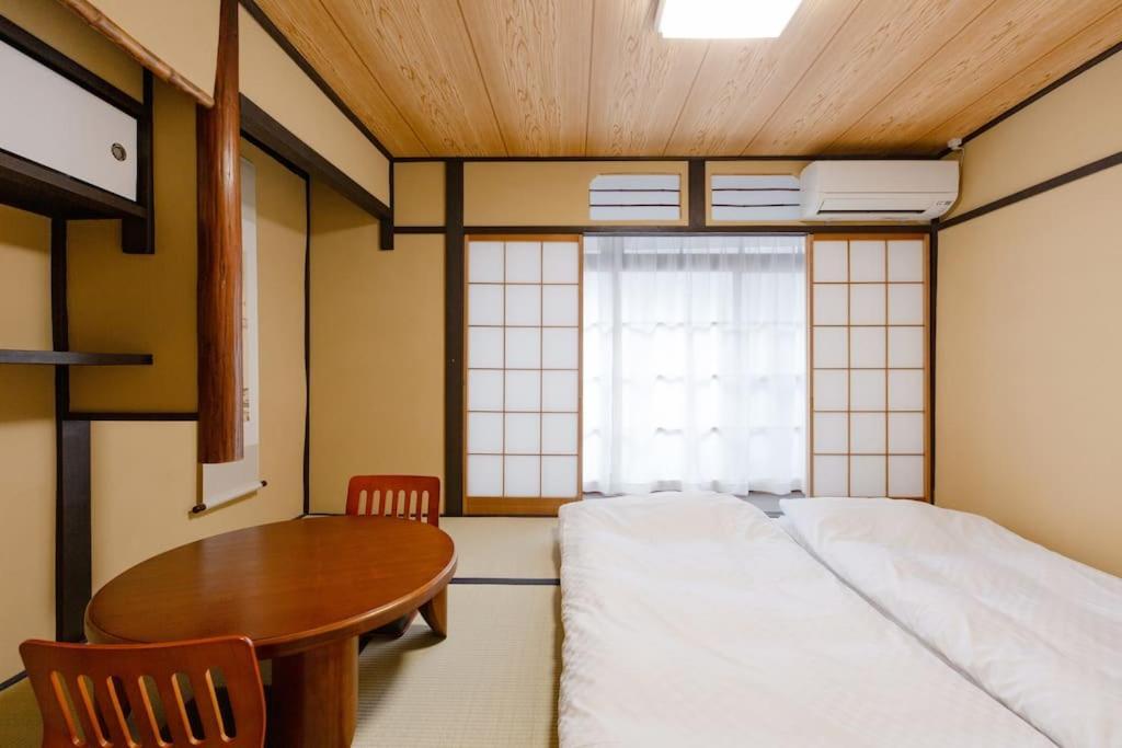 Kyoto Nijo Guest House Ichikawa Villa Exterior photo